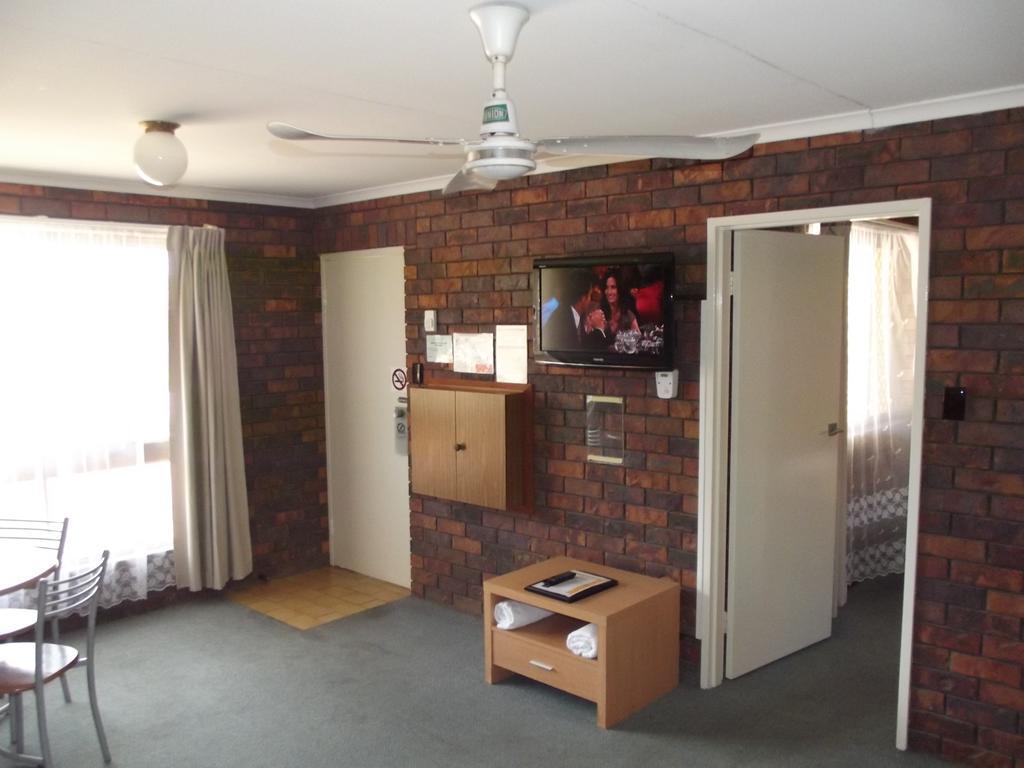 Bridge Street Motor Inn Toowoomba Bagian luar foto