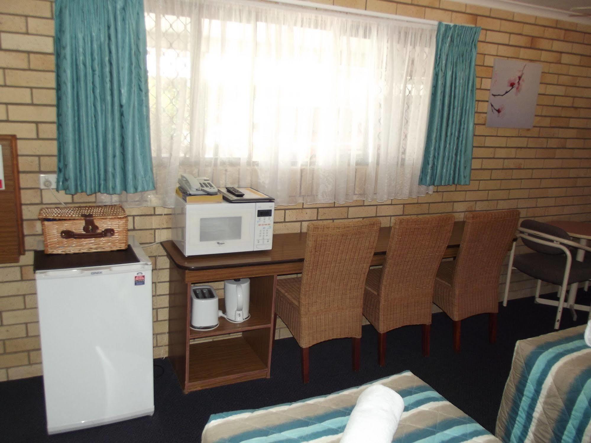 Bridge Street Motor Inn Toowoomba Bagian luar foto