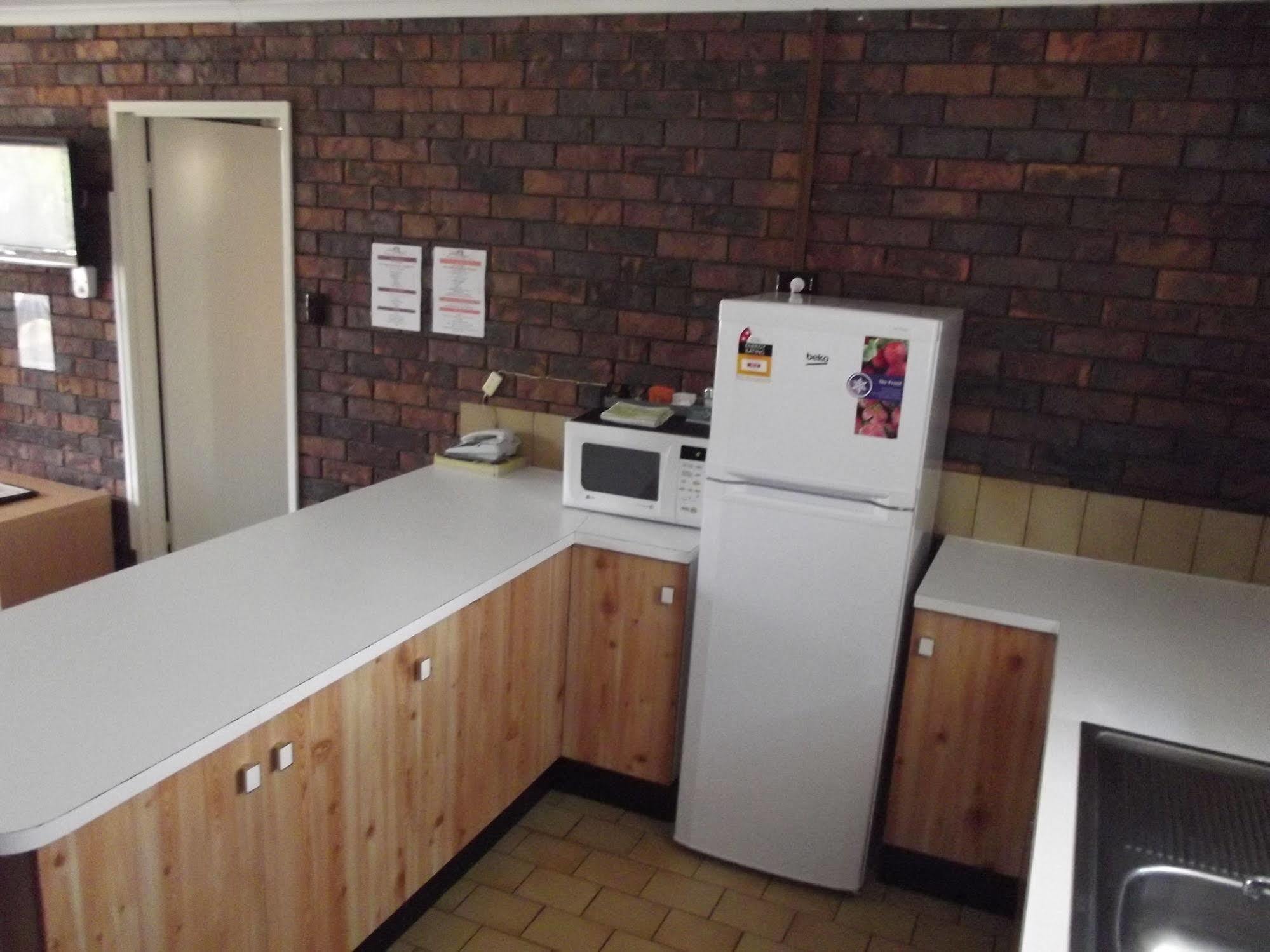 Bridge Street Motor Inn Toowoomba Bagian luar foto