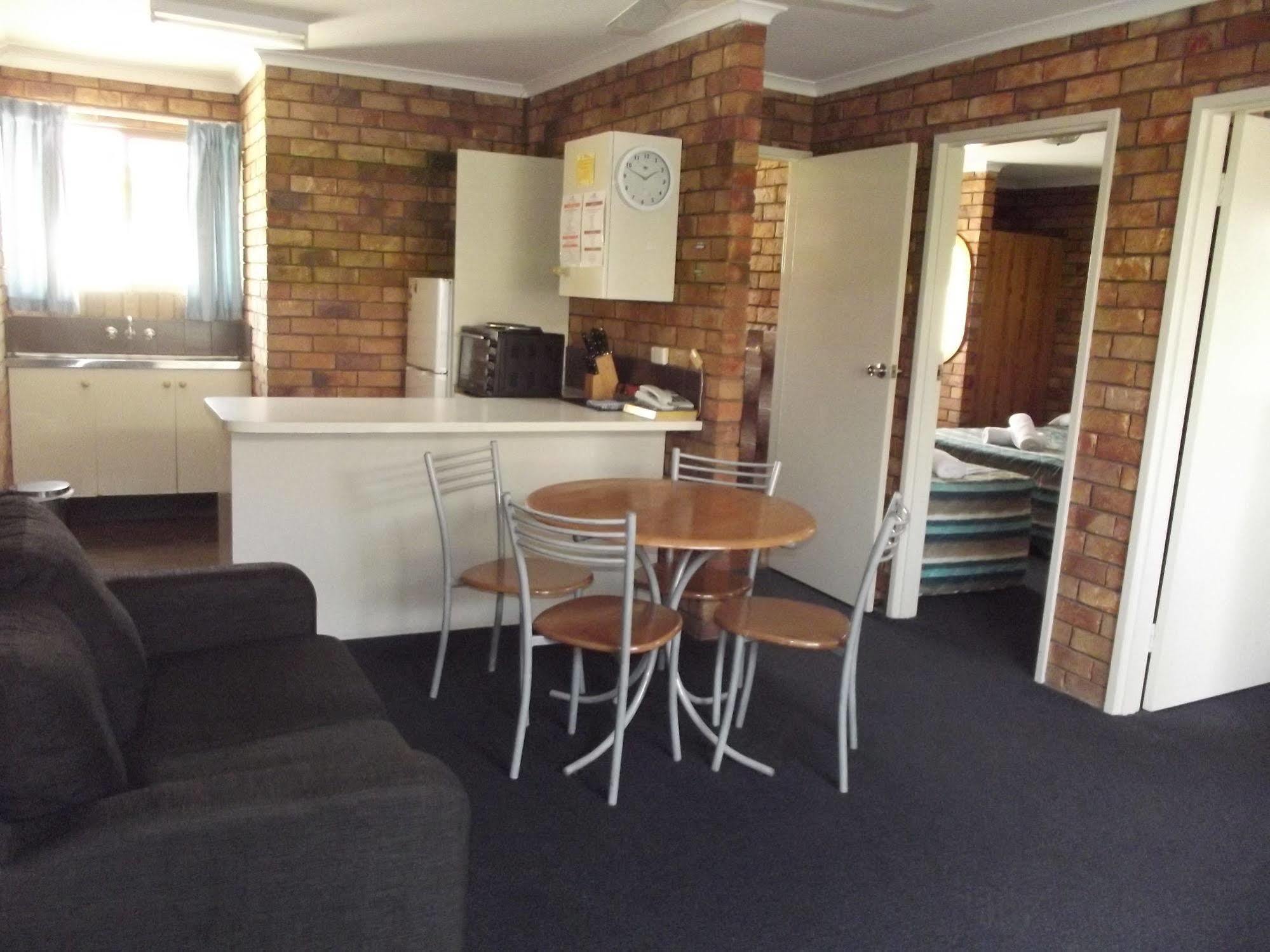 Bridge Street Motor Inn Toowoomba Bagian luar foto